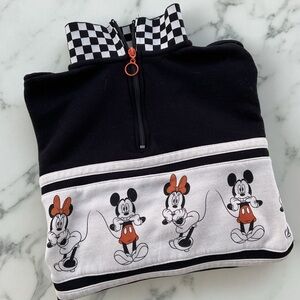 Mickey & Minnie Mouse Halloween Pullover Top by Her Universe Size Medium